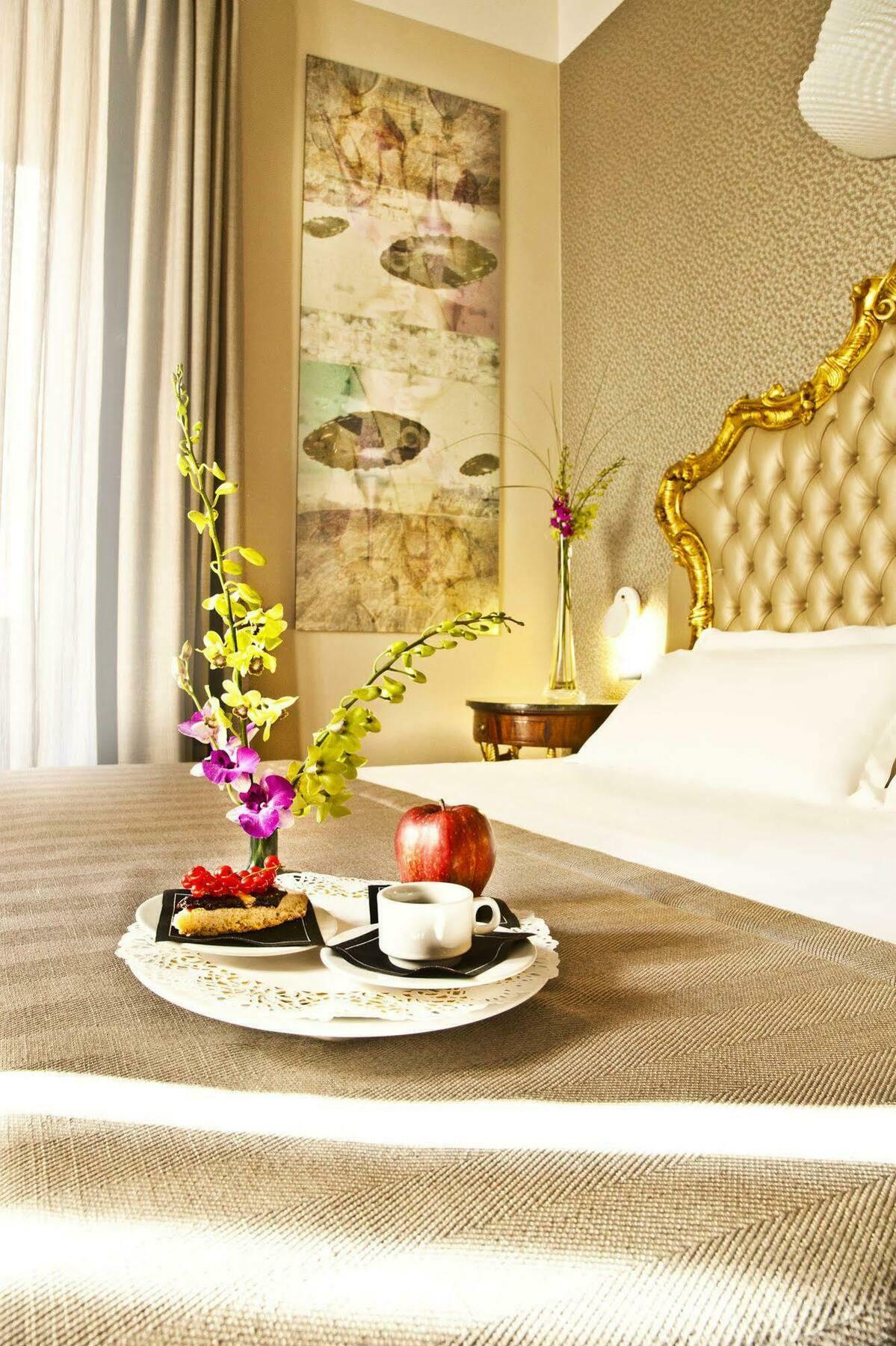Corso 12 Roma Bed & Breakfast Екстериор снимка